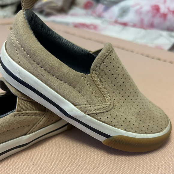 Old Navy Other - Old Navy Toddler Size 6 Slip-Ons